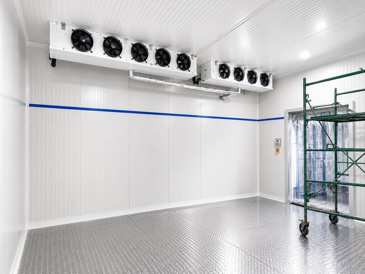Instalación de cuarto frío industrial SIRCLIMSA